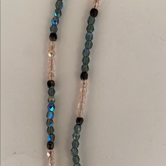 COPY - Necklace - Picture 2 of 3